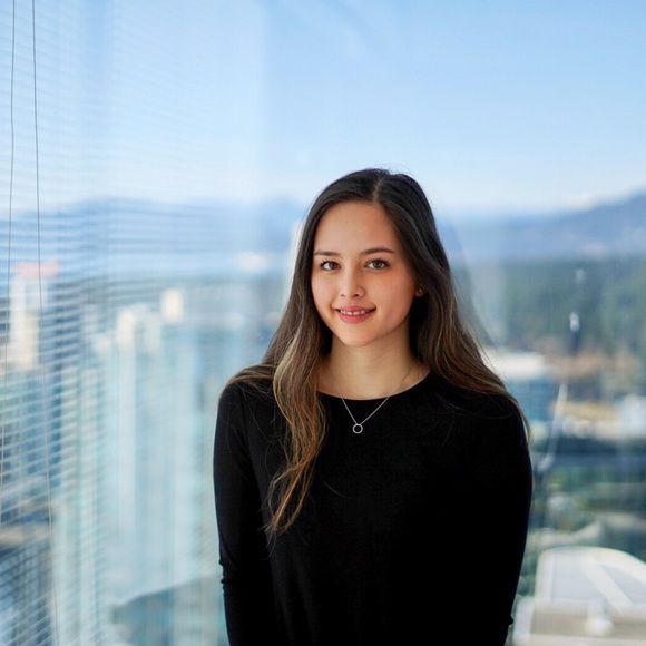 Meet your Posher, Brianna - Picture 1 of 1